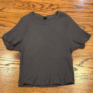 Uniqlo Ribbed Cropped Tee